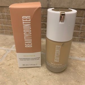 Beautycounter skin twin foundation